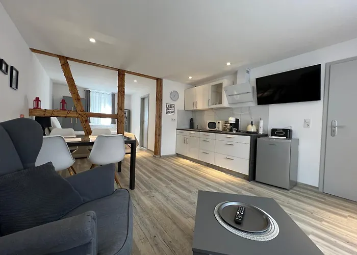 Charming Retreats ハッセルフェルデ